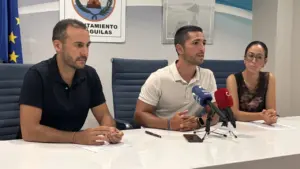 Águilas adelanta sus cuentas y refuerza el control vecinal
