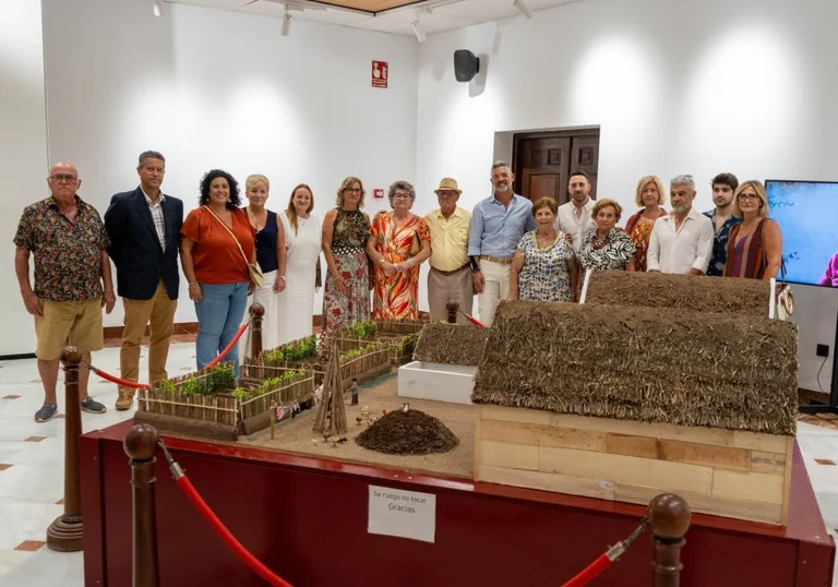 La vida de los mayetos de Rota revive en miniatura