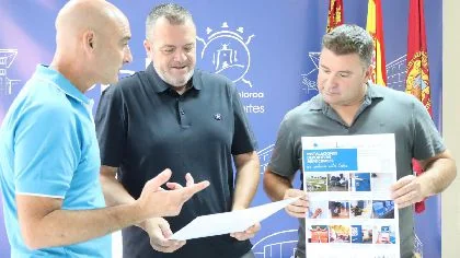 Lorca lanza una campaña para frenar el deterioro de sus polideportivos