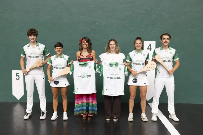 Los pelotaris llevarán el nombre de Pamplona fuera de casa