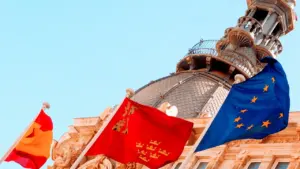 Municipales de España 2027: el 65 % se decide el 23 de mayo