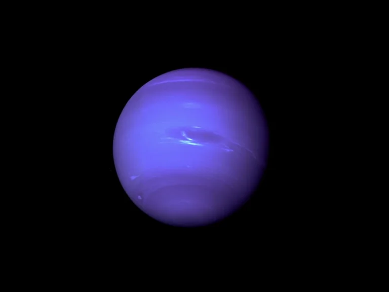 Voyager 2 ante Neptuno: la visita irrepetida desde 1989