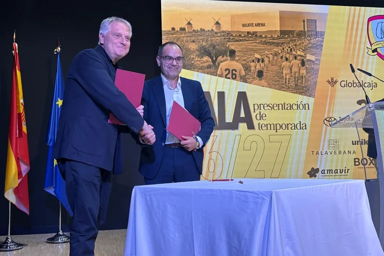 Ciudad Real inyecta 220.000 euros al BM Caserío para la nueva temporada