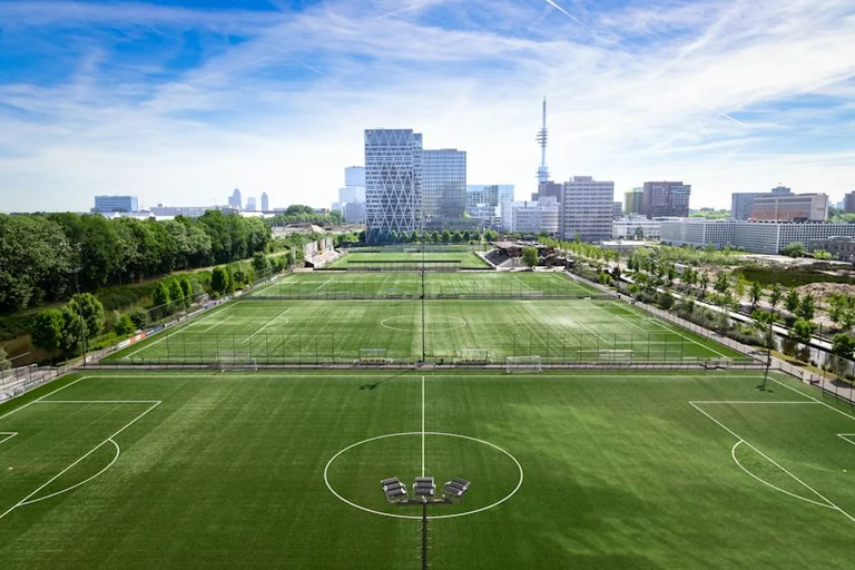 Ciudad Real moderniza el campo 2 del Polideportivo Rey Juan Carlos