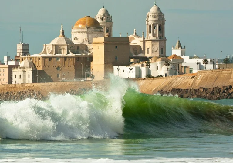 Córdoba prevé 36 °C este domingo tras los 39,7 °C de Montoro