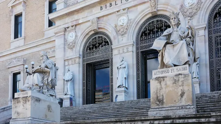 Las familias de Toledo ya pueden reservar plaza en bibliotecas