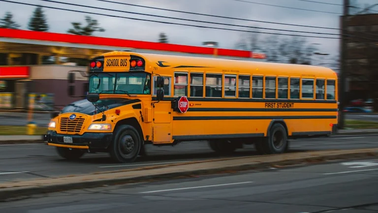 Vuelta al colegio: cinco revisiones para un trayecto seguro