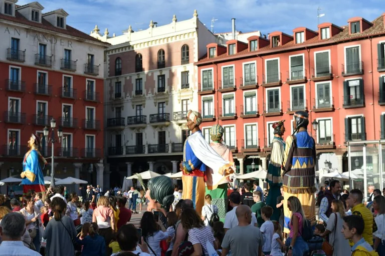 12 de octubre: origen y debate de la Fiesta Nacional de España