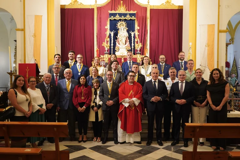 Un relevo y un homenaje abren el curso cofrade en Algeciras